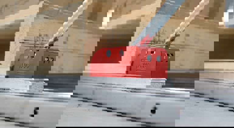 Aluminium Skate (1)