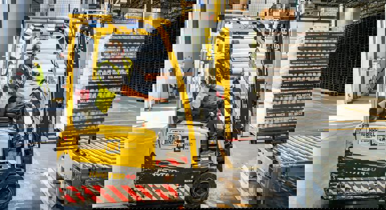 Distribution Center
