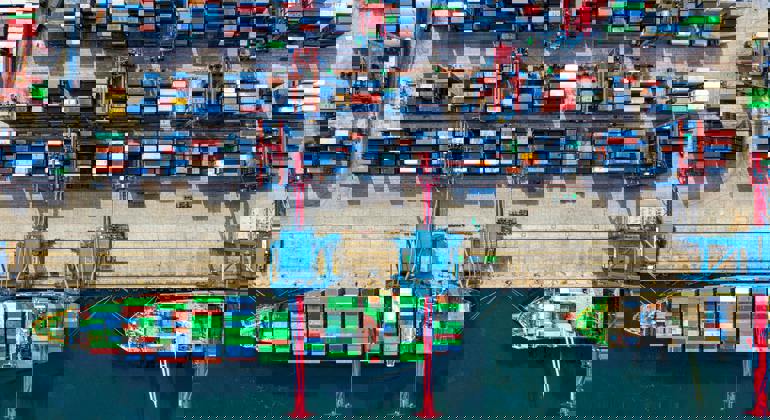 Container Port (2)