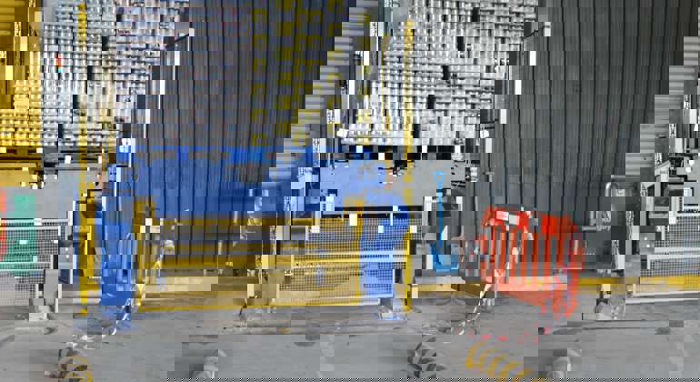 Loading Dock Load Waiting