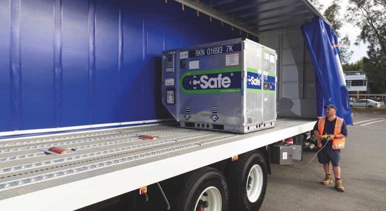 PCR Rollerbed Isuzu Wymap Curtainsider