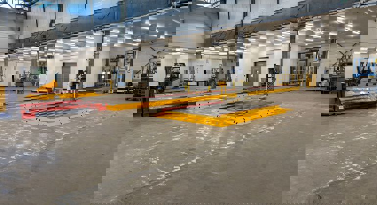 Air Cargo Handling Build Station (3)