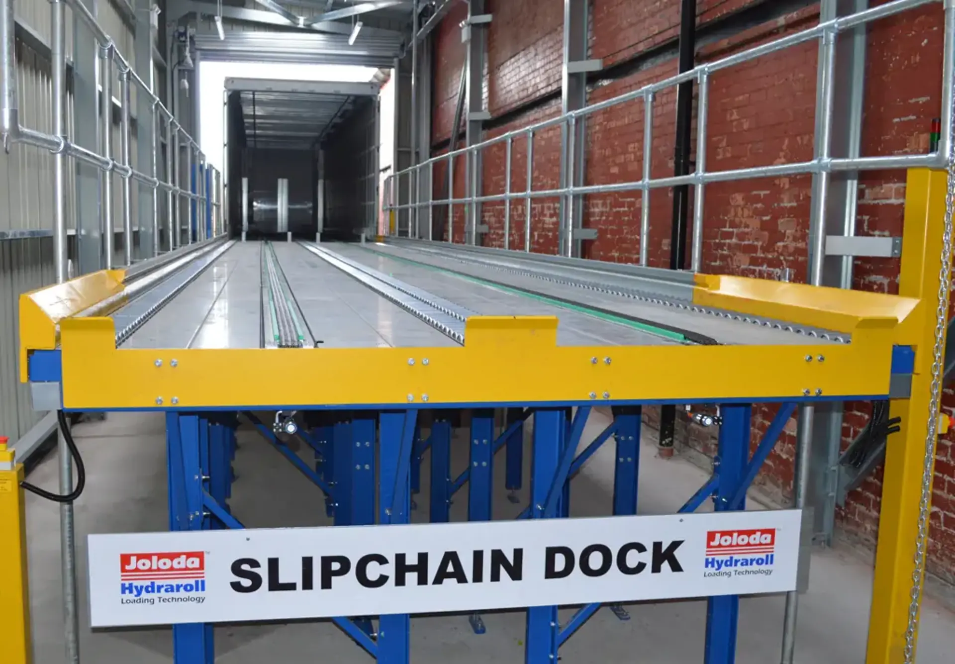 Slipchain, Loading Dock