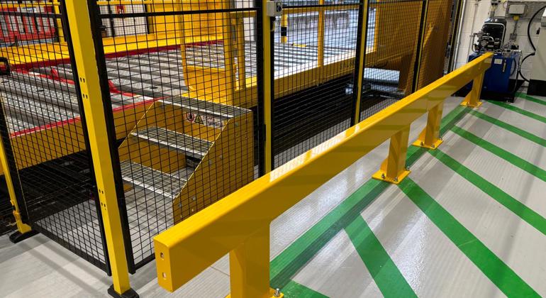 Truck Dock Interface Barrier Powered Rollerbed (3)