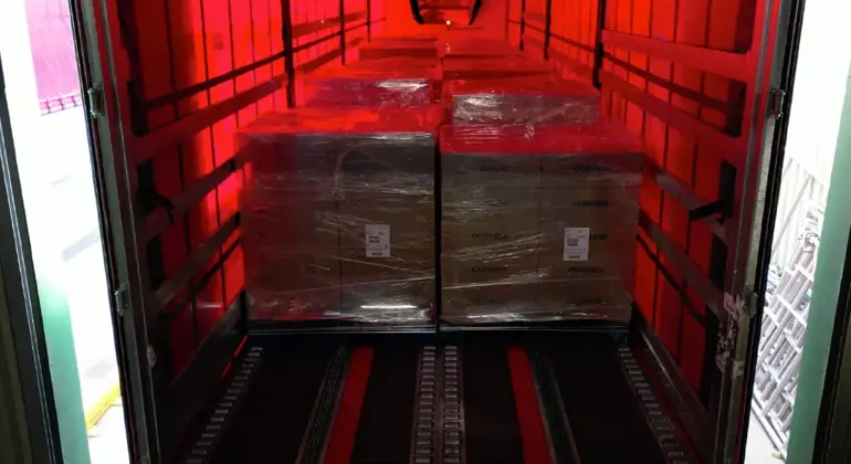 Slipchain, Pallets, Inside Trailer