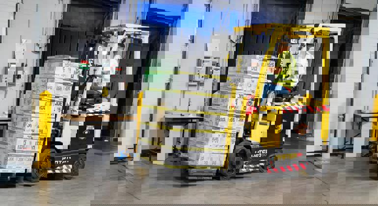 Forklift Loading (3)