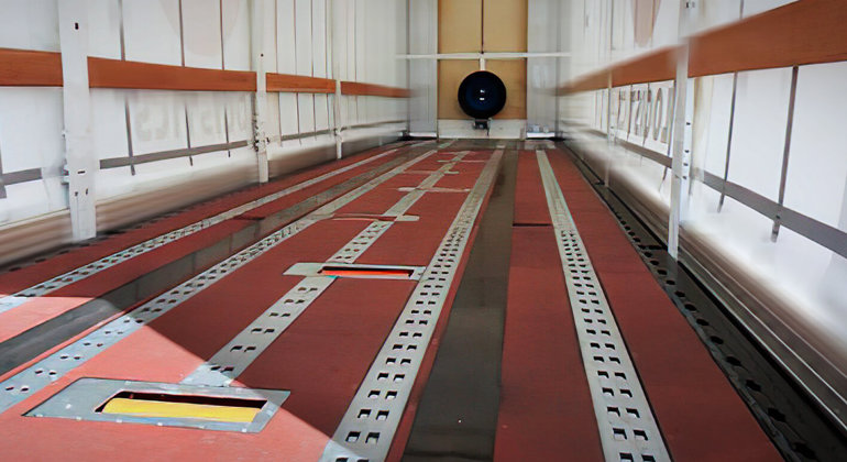 Powered Cargo Rollers 1