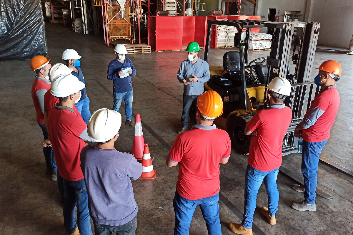 Best Practices for Warehouse Loading Dock Design