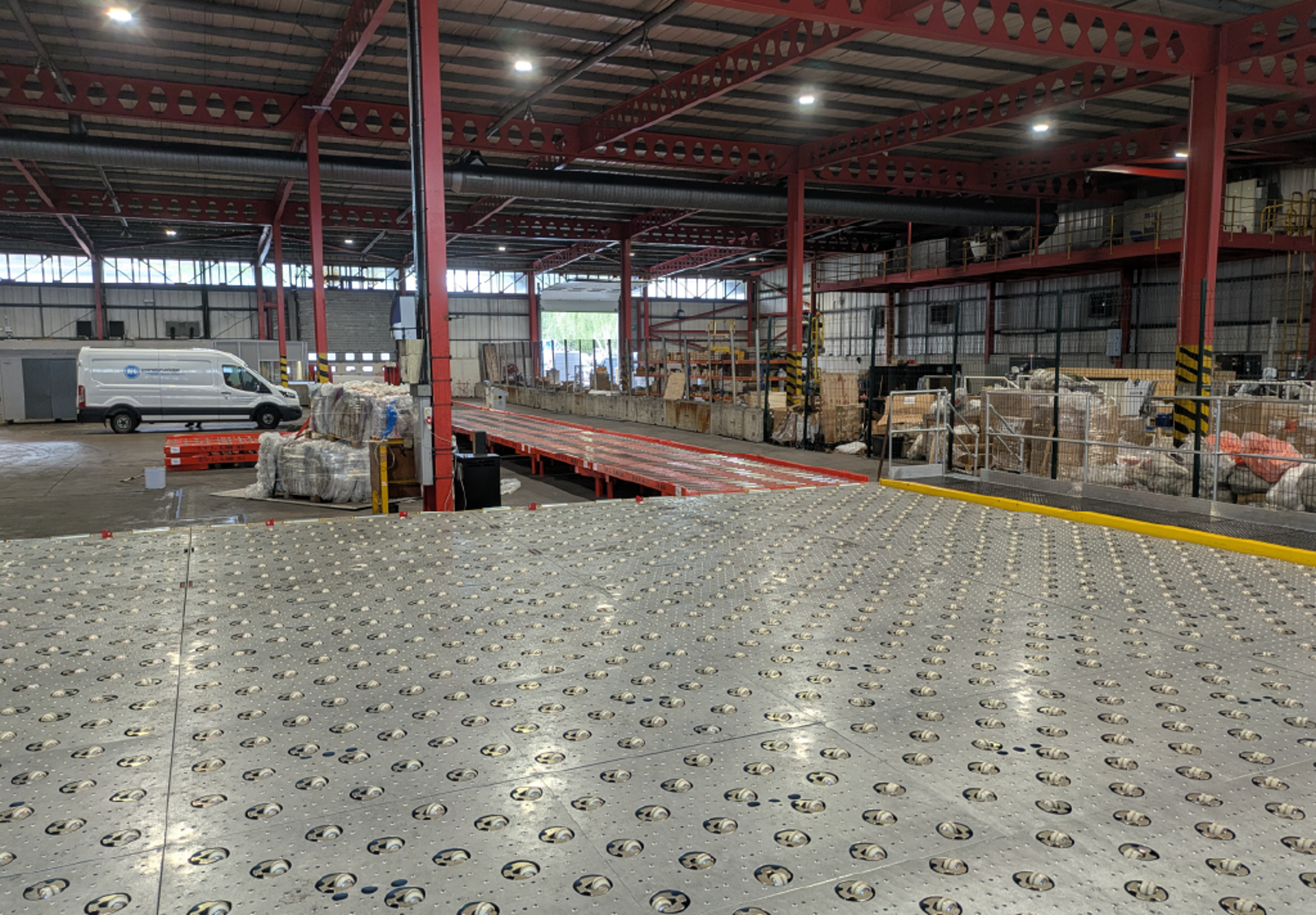 Castor Deck | Safely Move Aircraft Pallets Around Your Warehouse