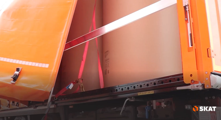 Paper Reel Trailer