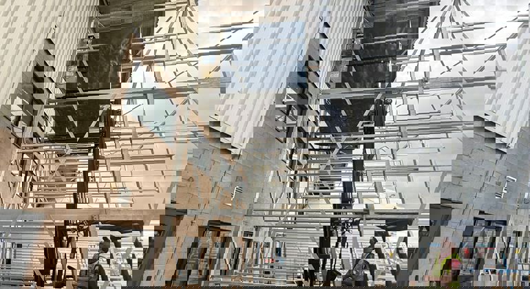 ULD Racking AKE Loaded (1)