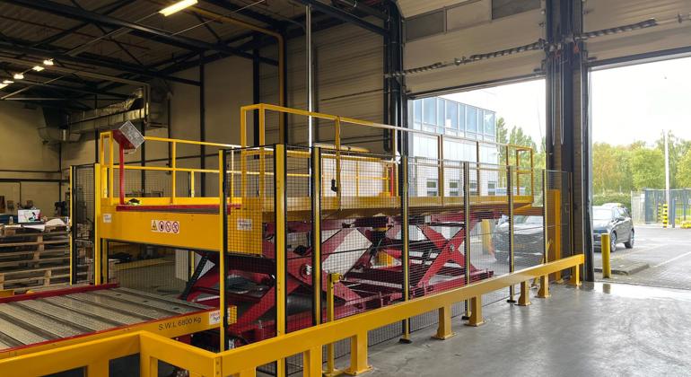 Truck Dock (1)