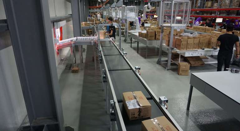 Belt Conveyor Farmasi (1)
