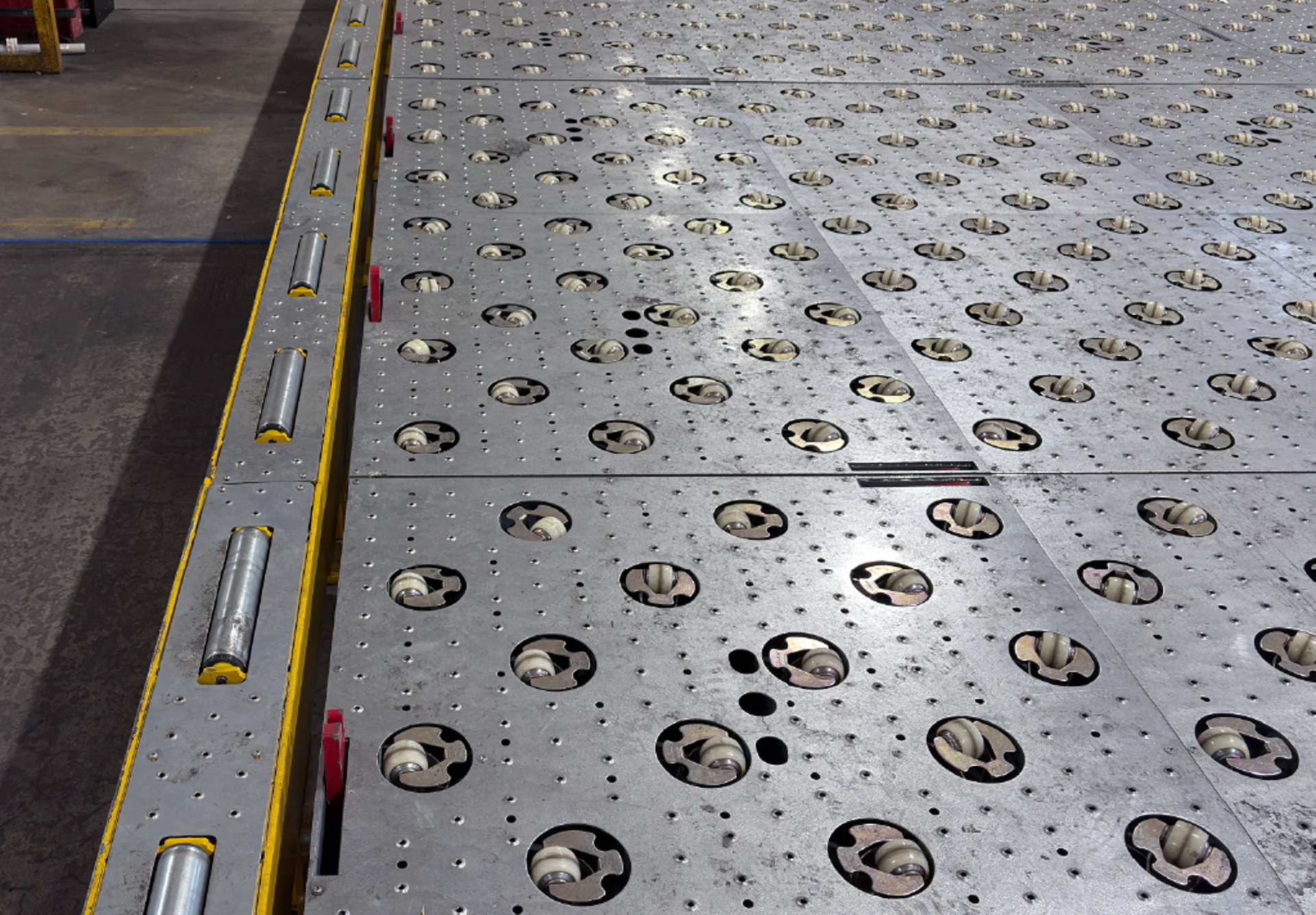Castor Deck Pallet Stop Interface Barrier 3